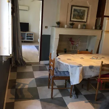 La Maison Bleue Saint-Ciers-sur-Gironde